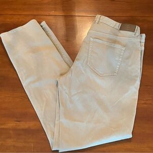 Peter Millar Khaki Men’s Pants Classic Flat Front Size 36